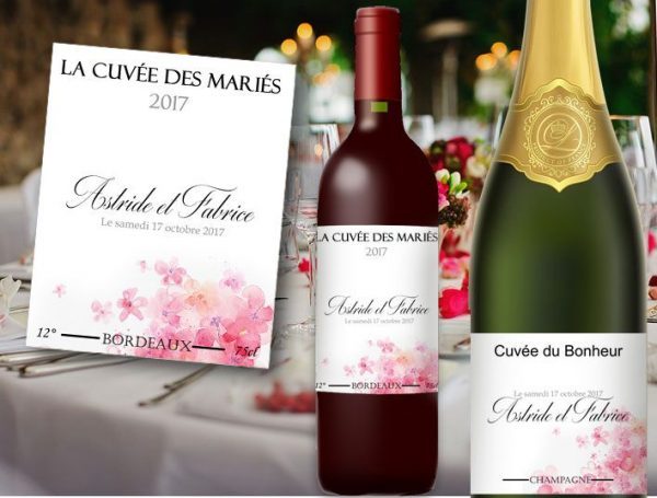 étiquette bouteille mariage vin et champagne illustrée d'une aquarelle de pétales de roses