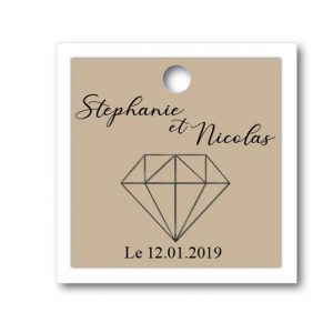 magnifique étiquette dragées mariage sur le thème diamant de forme carré de deux couleurs